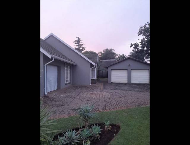 3 BEDROOM HOUSE FOR SALE IN BIRCHLEIGH